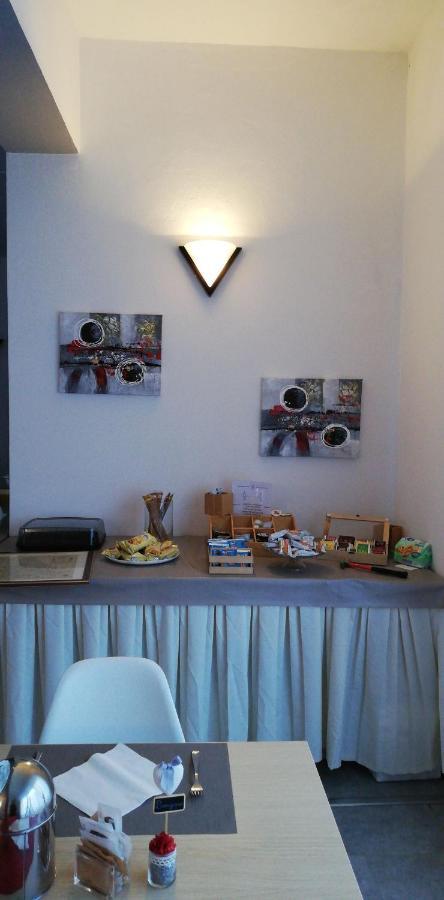 Hotel Internazionale ルイーノ エクステリア 写真